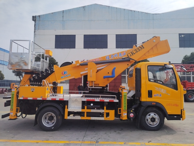 豪沃33米蓝牌高空作业车