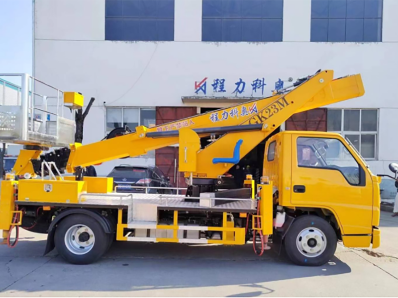 江铃顺达23米型高空作业车