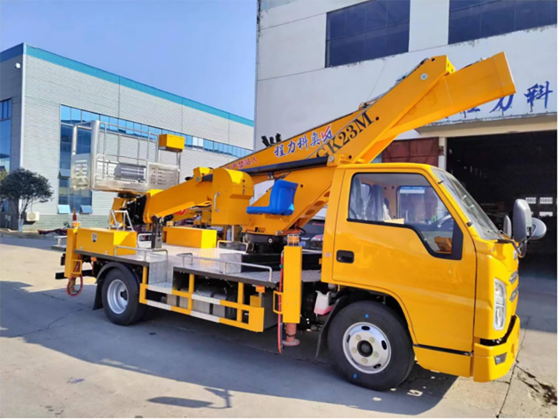 江铃顺达23米型高空作业车