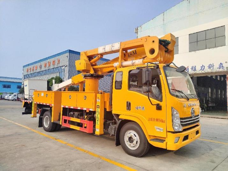 陕汽18米绝缘高空作业车