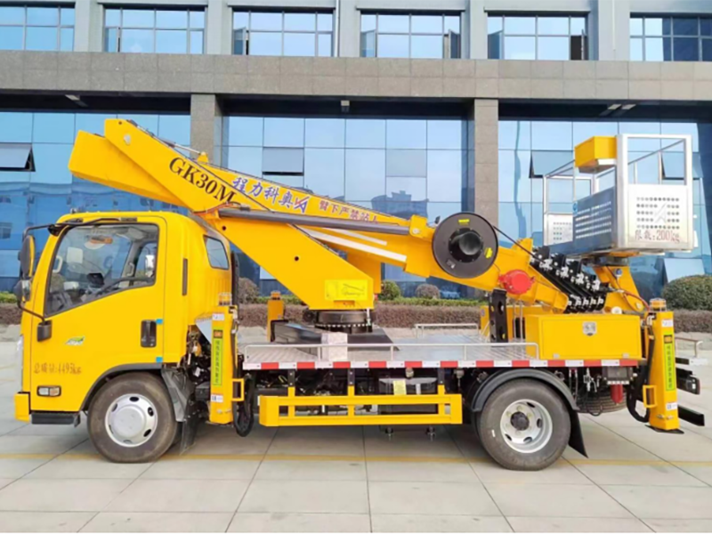 五十铃30米蓝牌型高空作业车