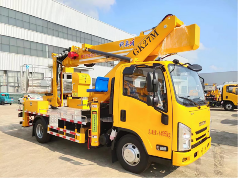 五十铃小飞臂27米蓝牌型高空作业车