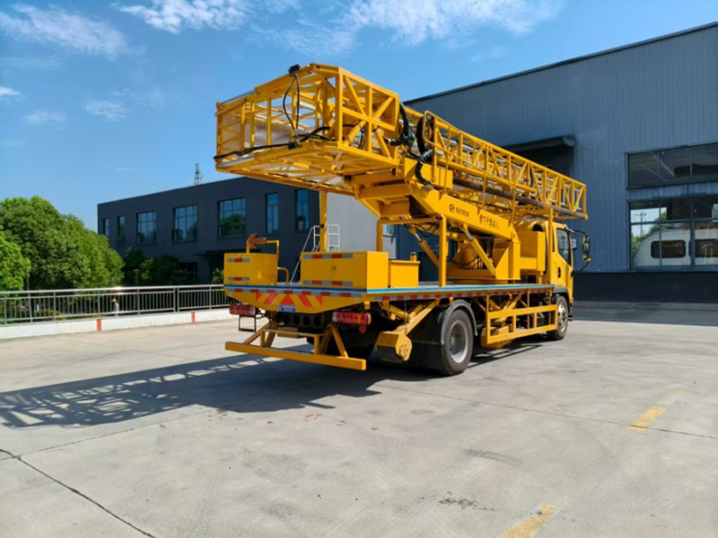 CLW5140JQJCDP桥梁检测车